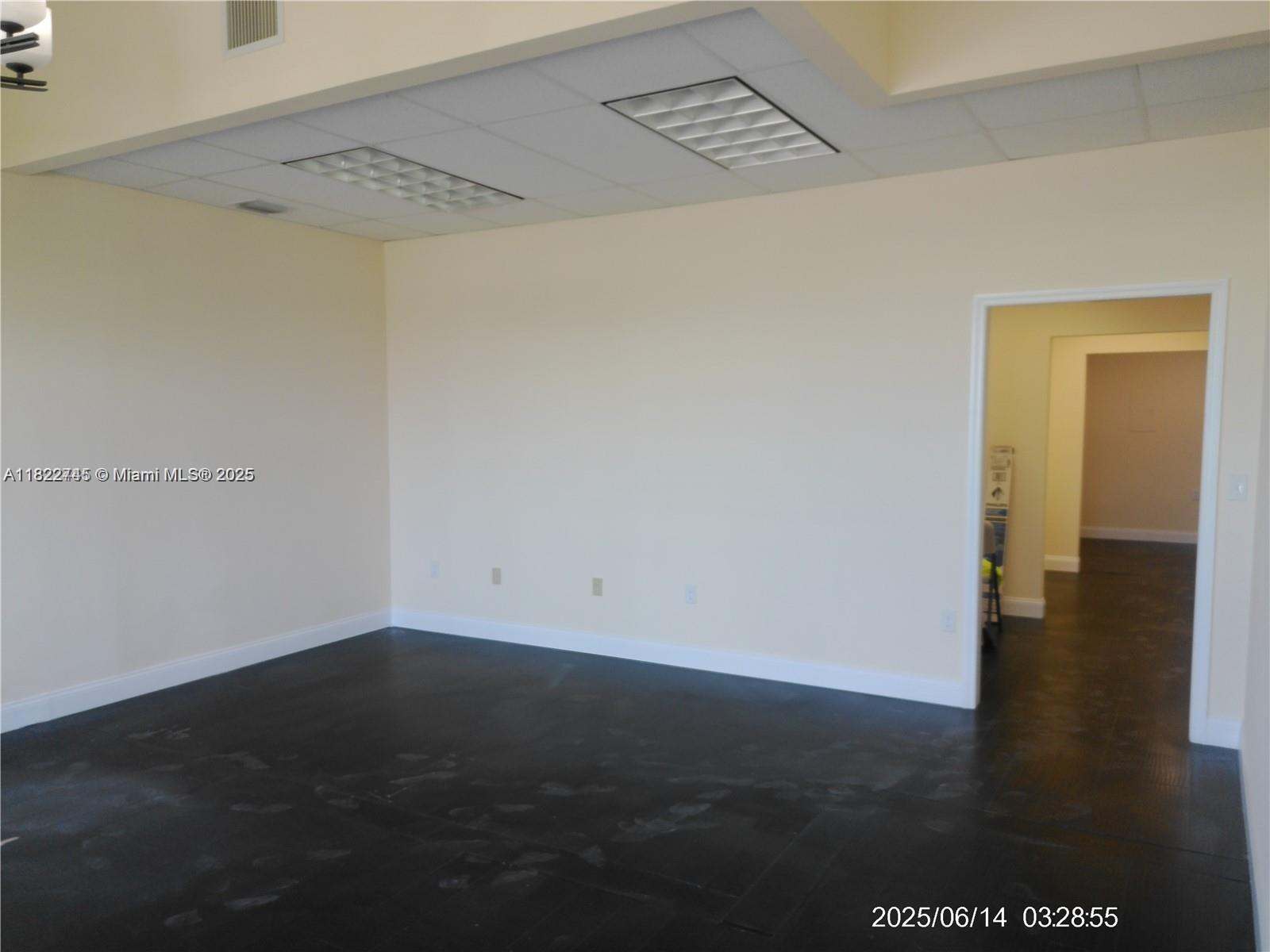 13829 S Dixie Hwy