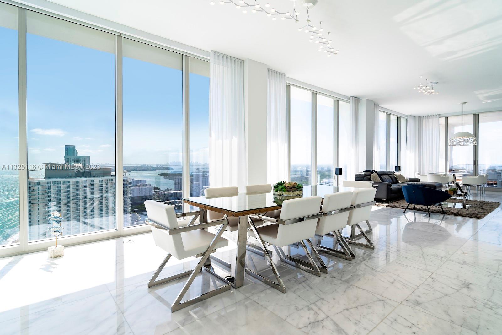 JADE SIGNATURE CONDO - Residential