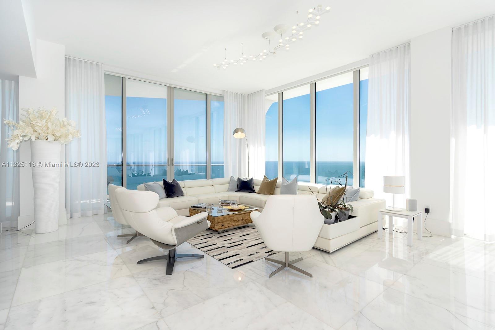 JADE SIGNATURE CONDO - Residential