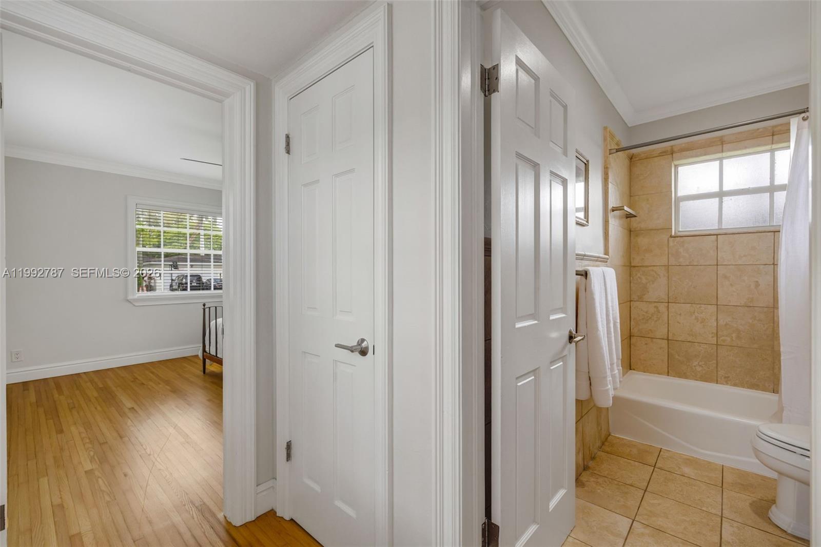 CORAL GABLES RIVIERA SEC - Residential