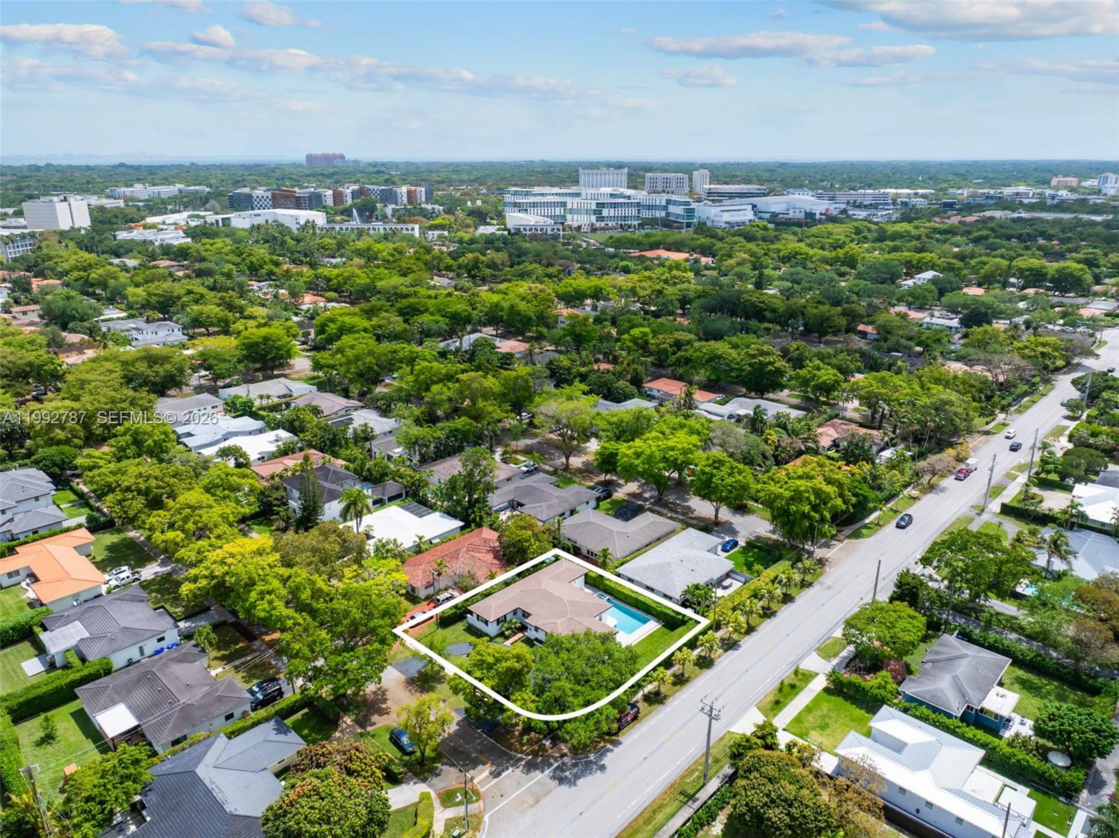 CORAL GABLES RIVIERA SEC - Residential