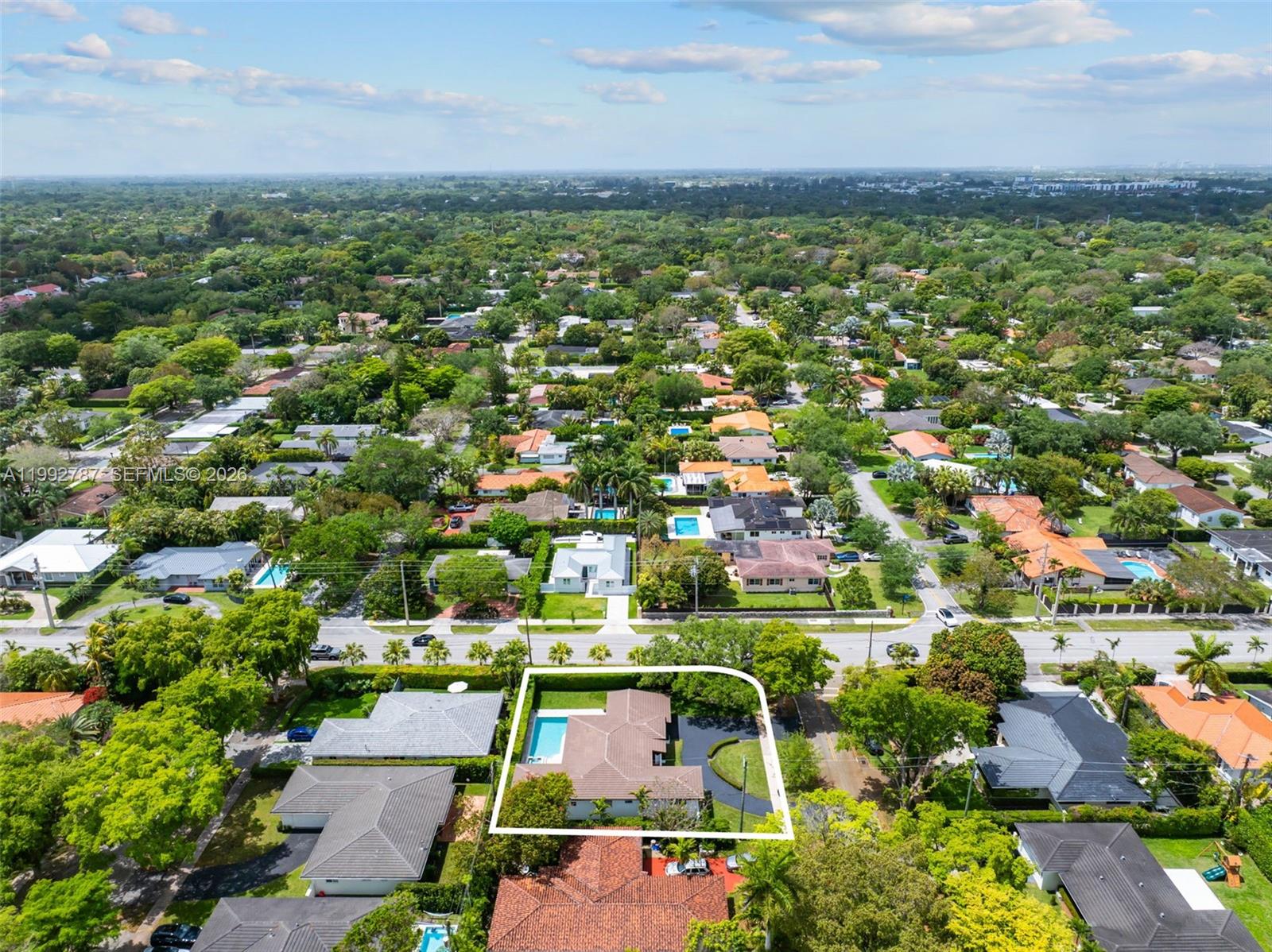 CORAL GABLES RIVIERA SEC - Residential