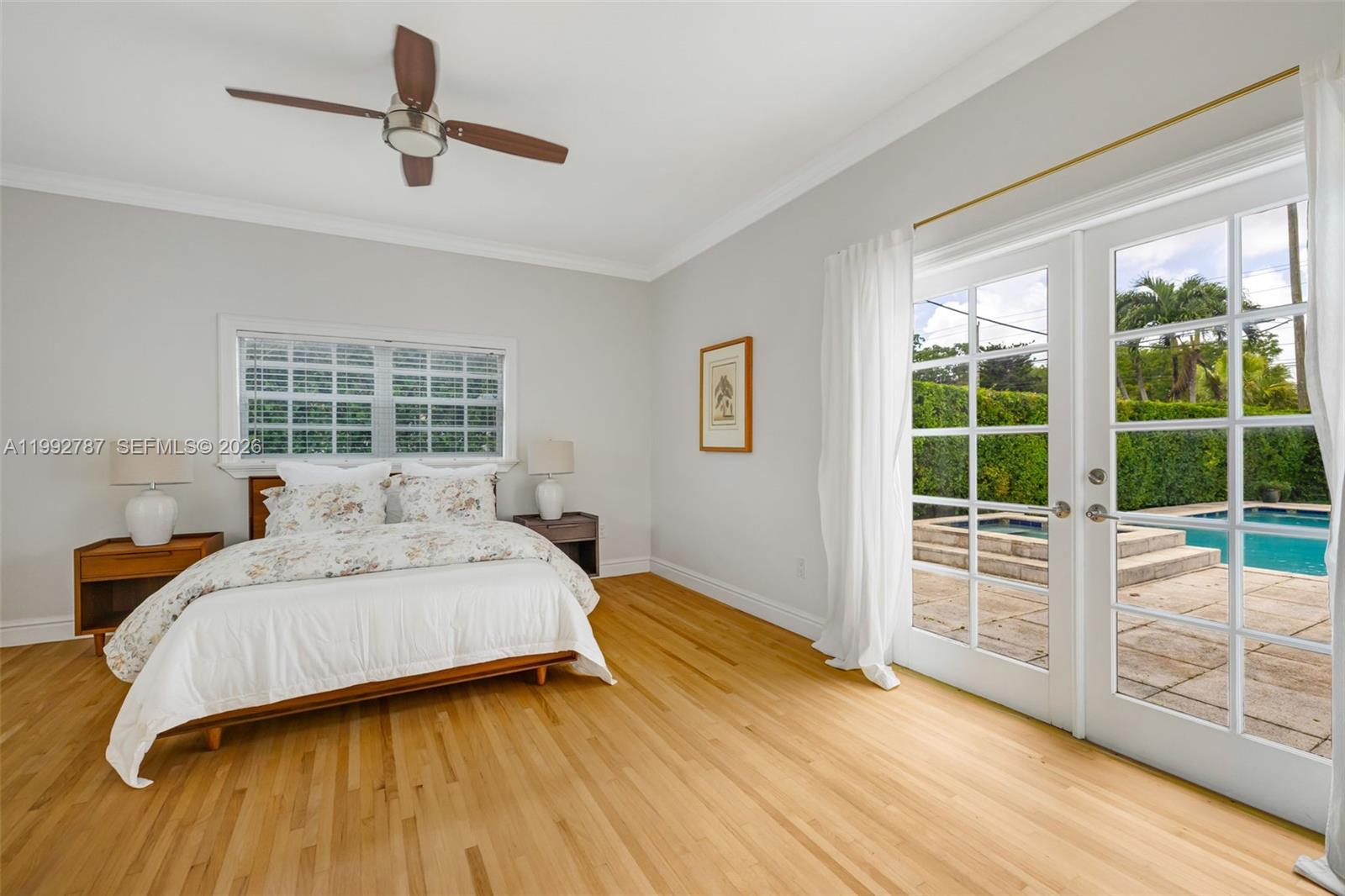 CORAL GABLES RIVIERA SEC - Residential