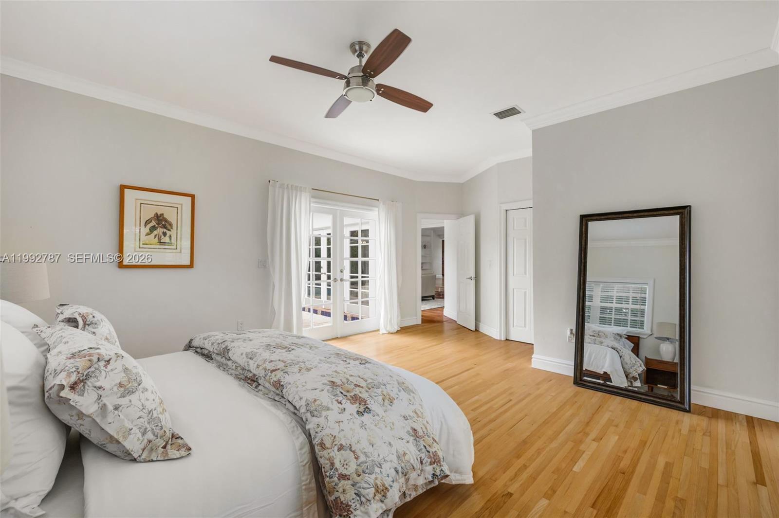 CORAL GABLES RIVIERA SEC - Residential