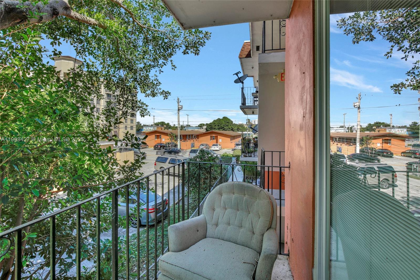 CITY OF MIAMI SOUTH - Residential Lease