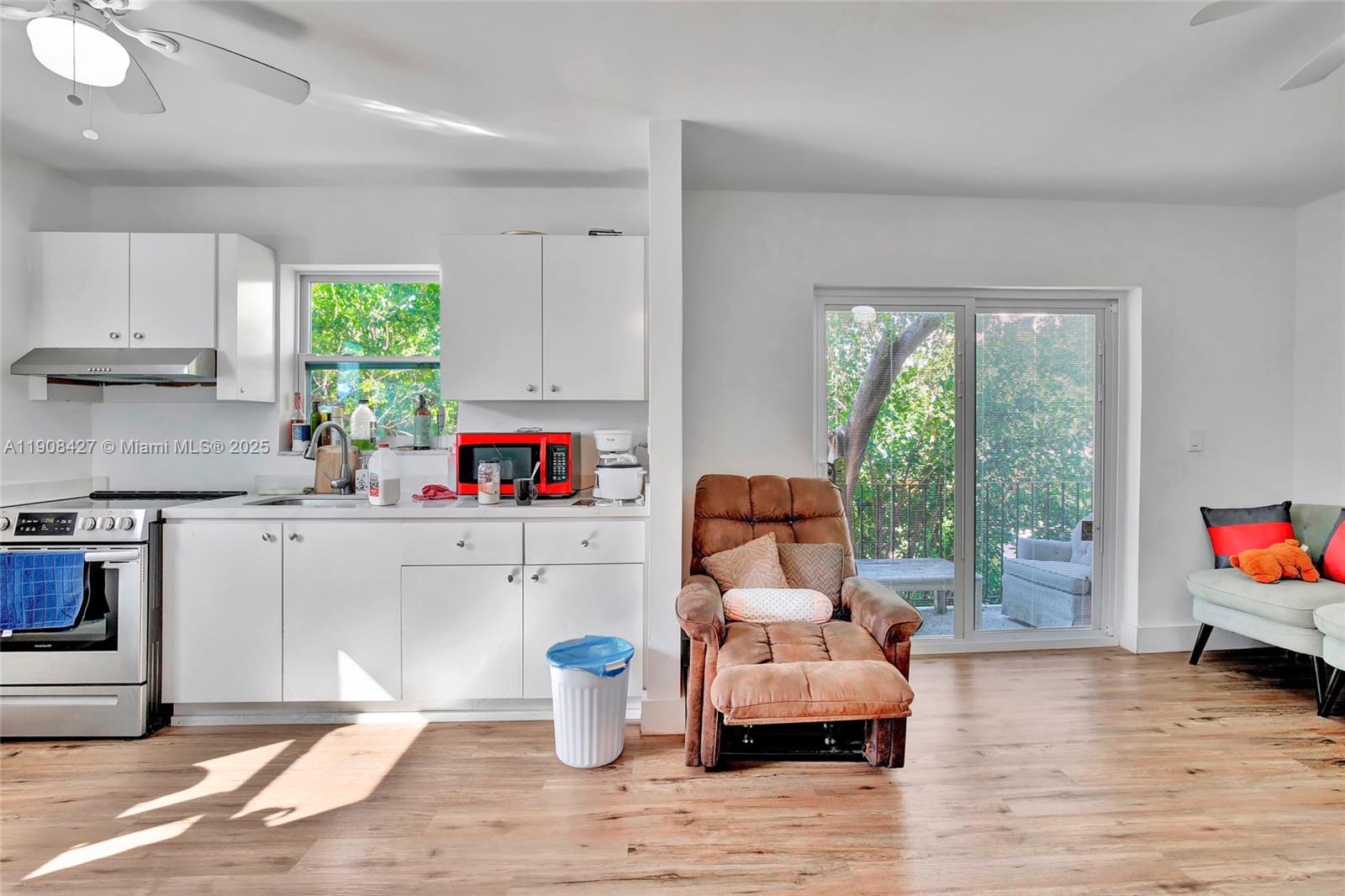 CITY OF MIAMI SOUTH - Residential Lease