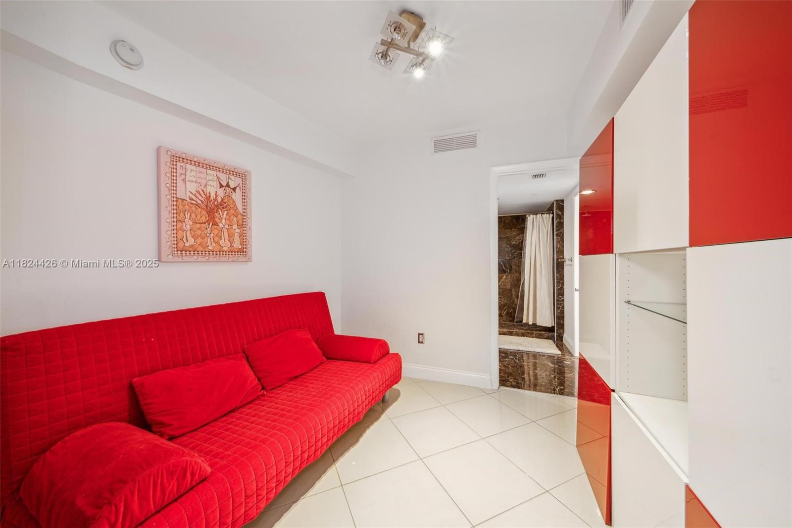 BEACH CLUB THREE CONDO - Residential Lease