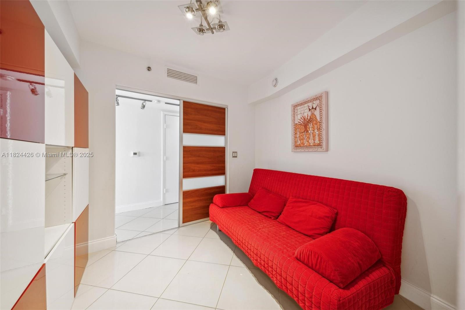 BEACH CLUB THREE CONDO - Residential Lease