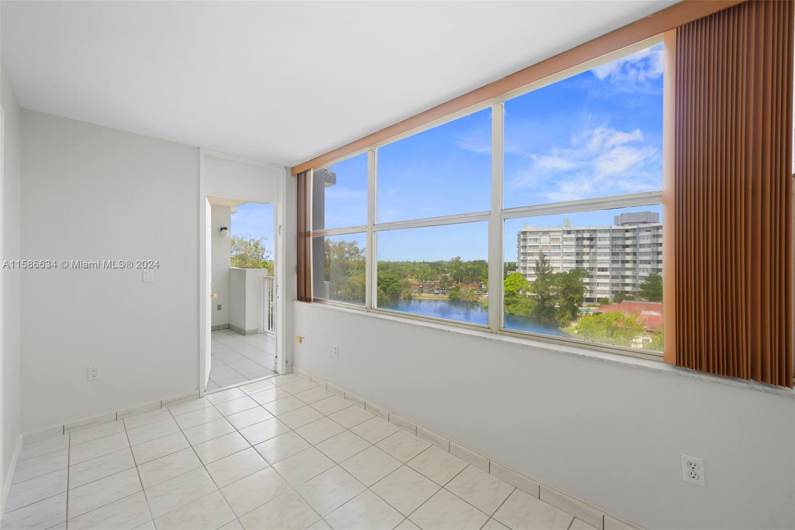 WILSHIRE CONDO - Residential Lease