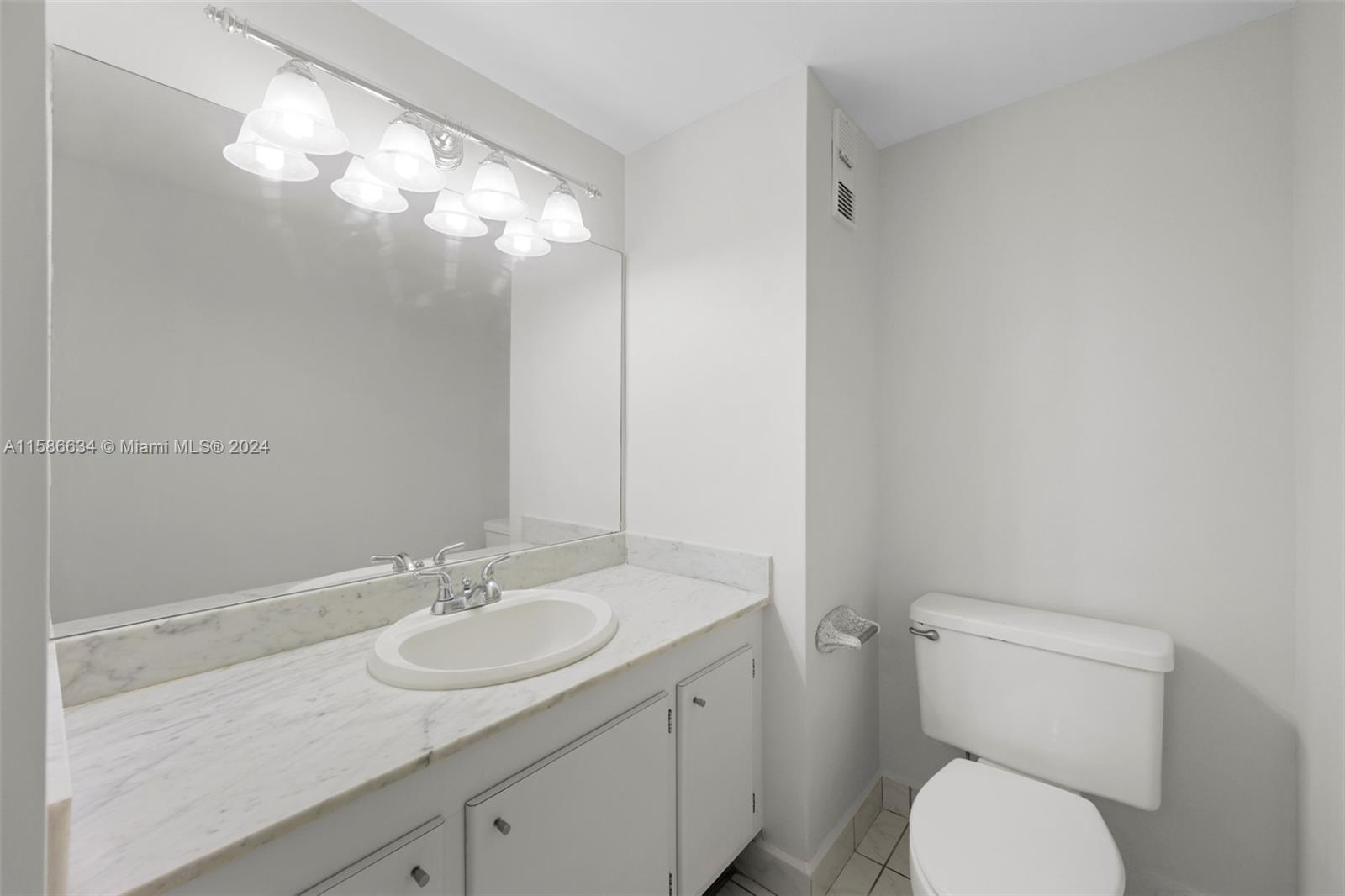 WILSHIRE CONDO - Residential Lease