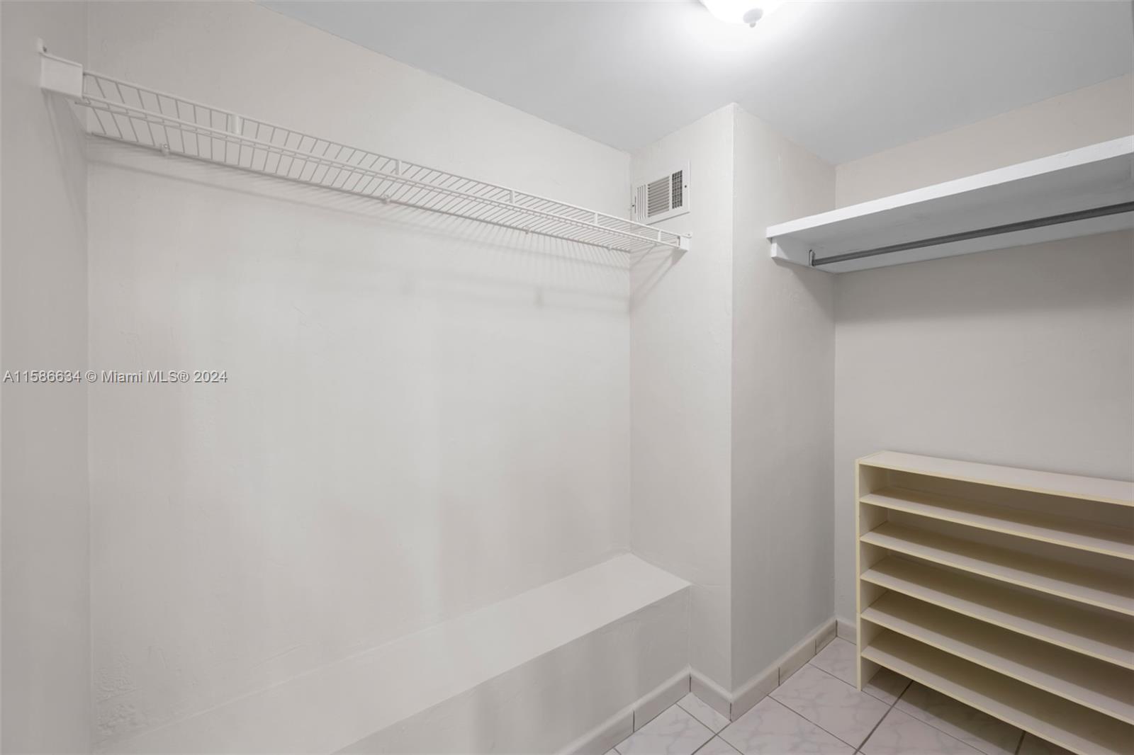 WILSHIRE CONDO - Residential Lease