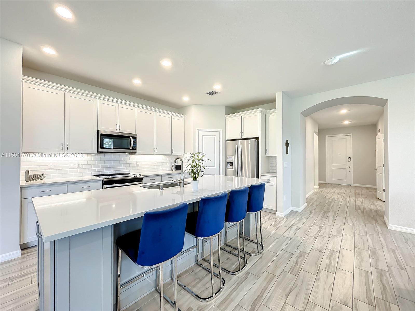 WOODMONT POD E - Residential