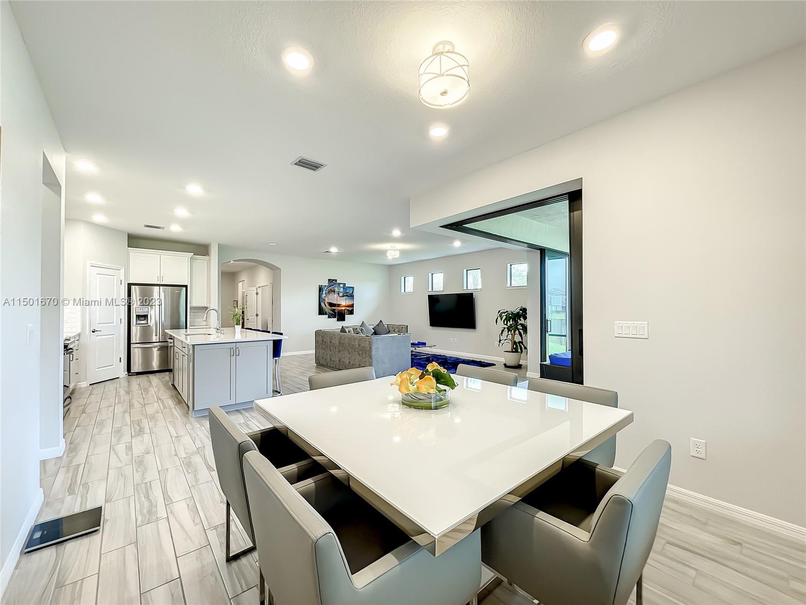 WOODMONT POD E - Residential