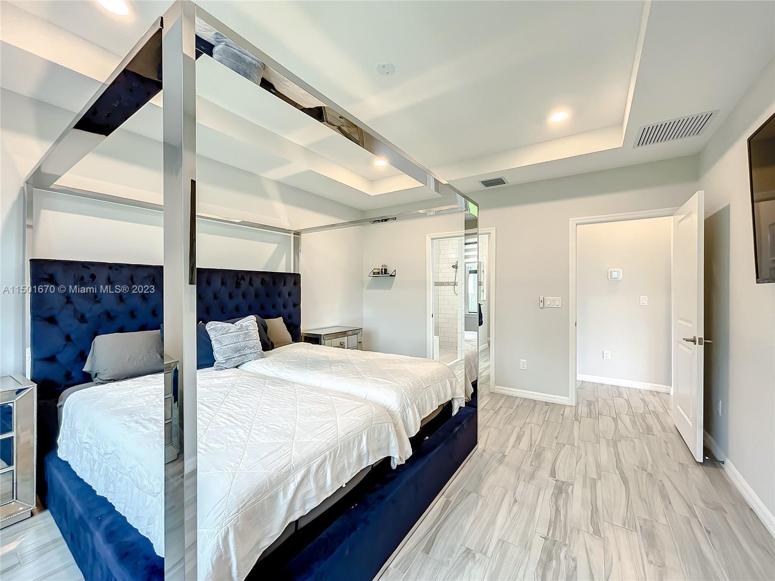 WOODMONT POD E - Residential