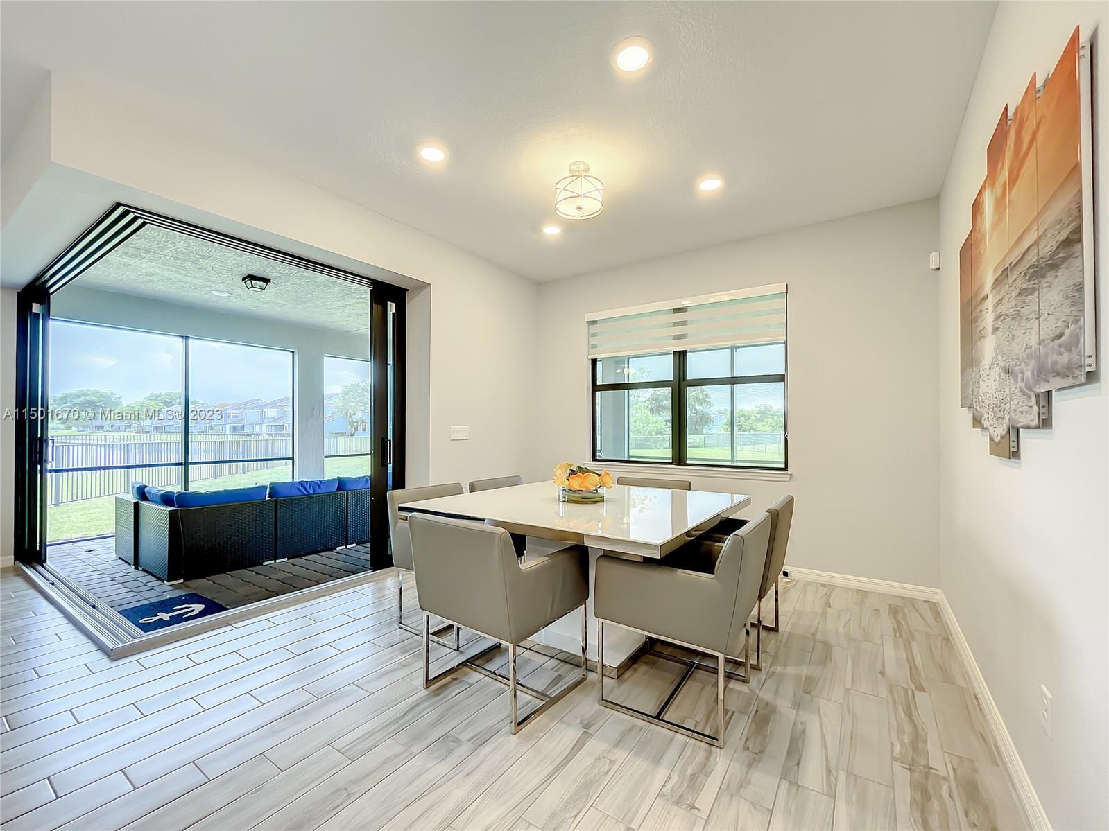 WOODMONT POD E - Residential
