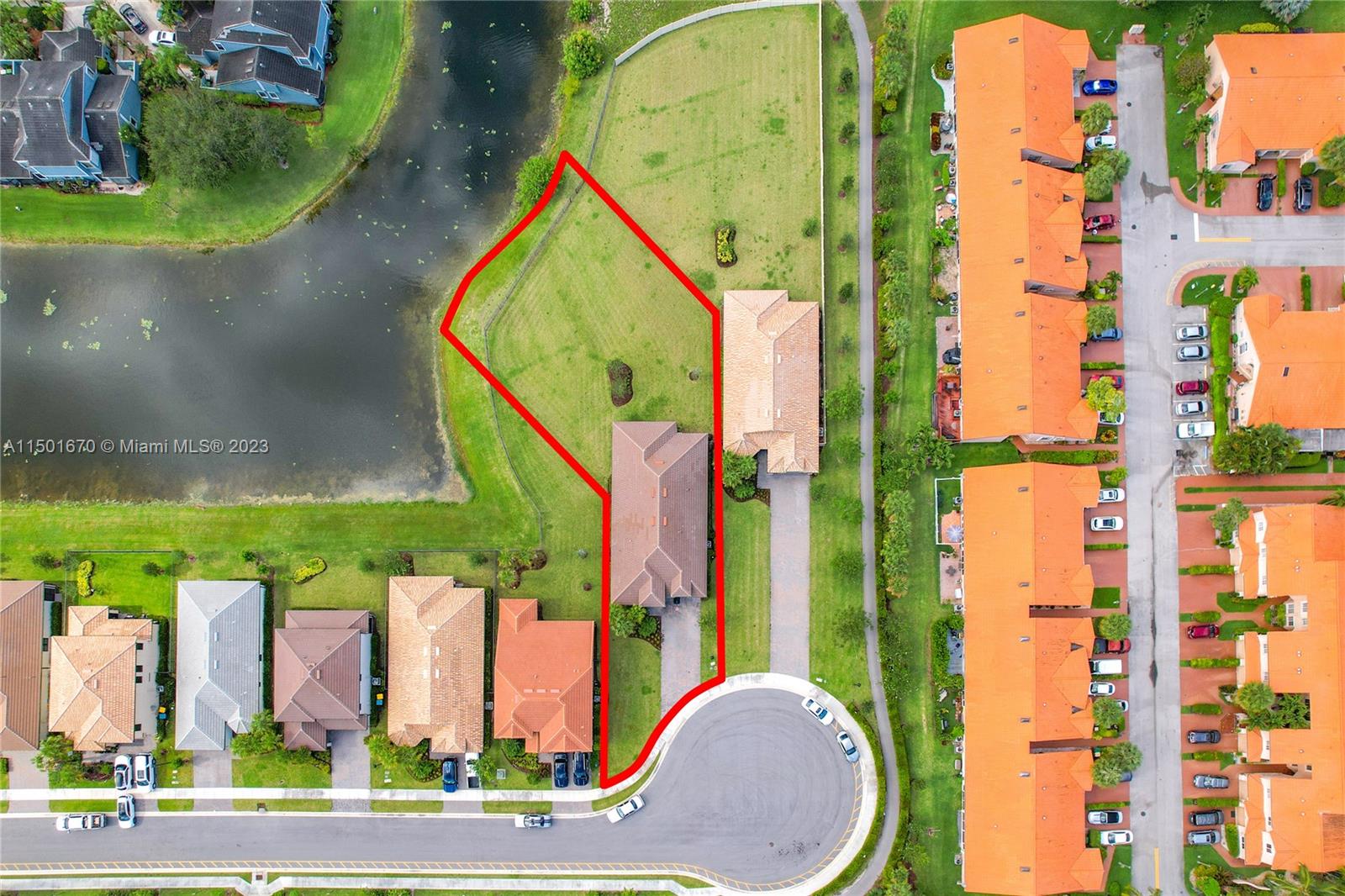 WOODMONT POD E - Residential
