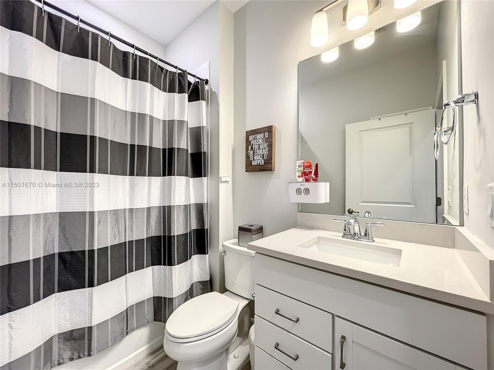 WOODMONT POD E - Residential