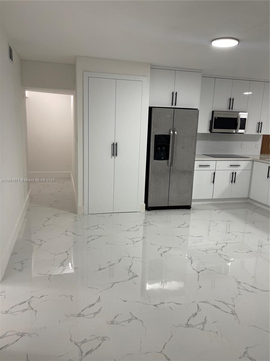 SEA GRAPE TOWN HOMES - Residential Lease