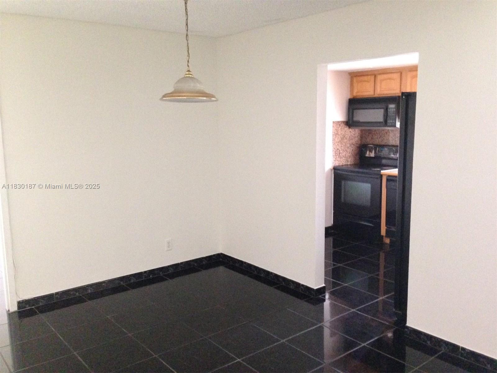 16919 N Bay Rd 514