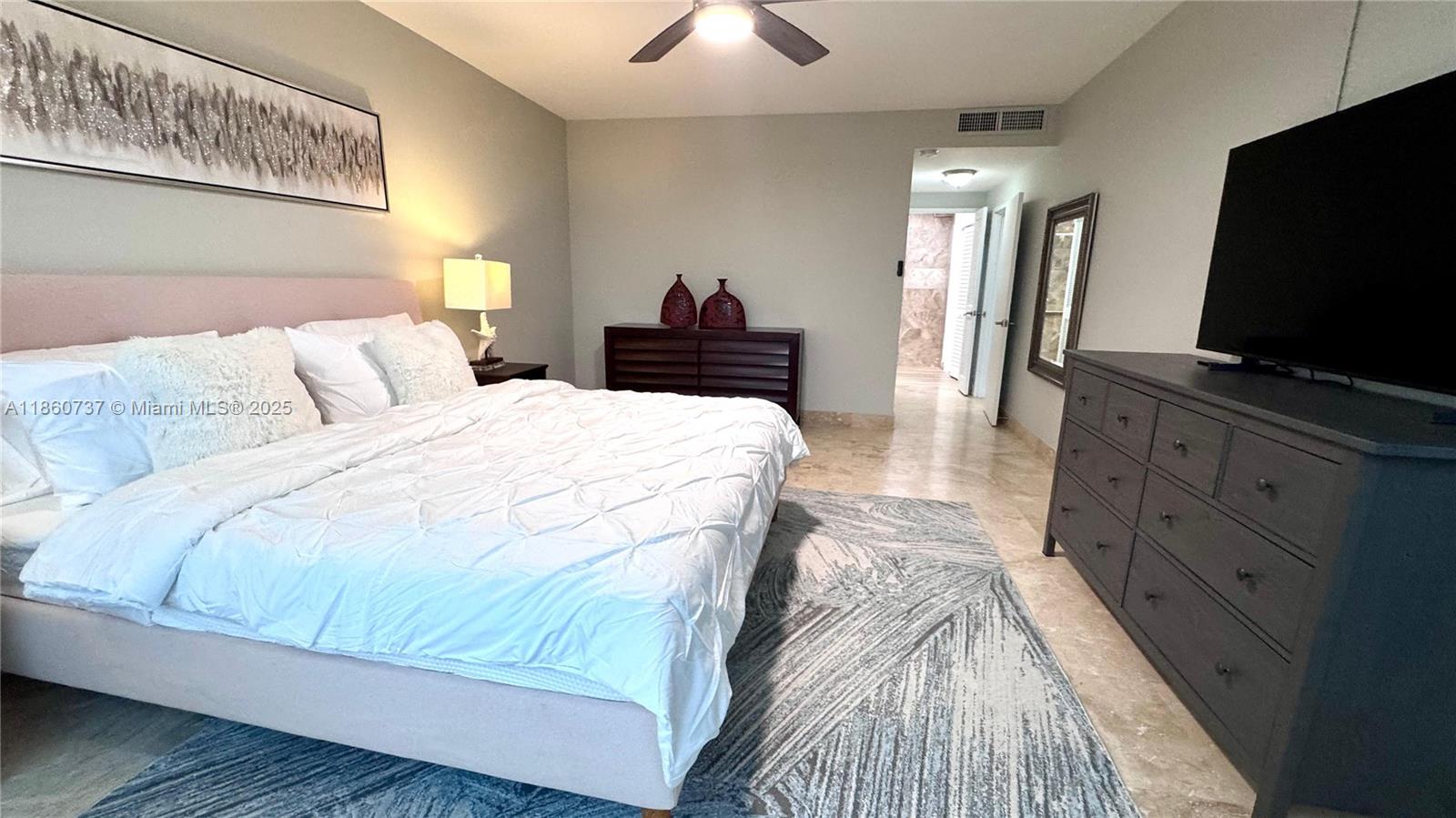 ALEXANDER TOWERS CONDO - Residential Lease