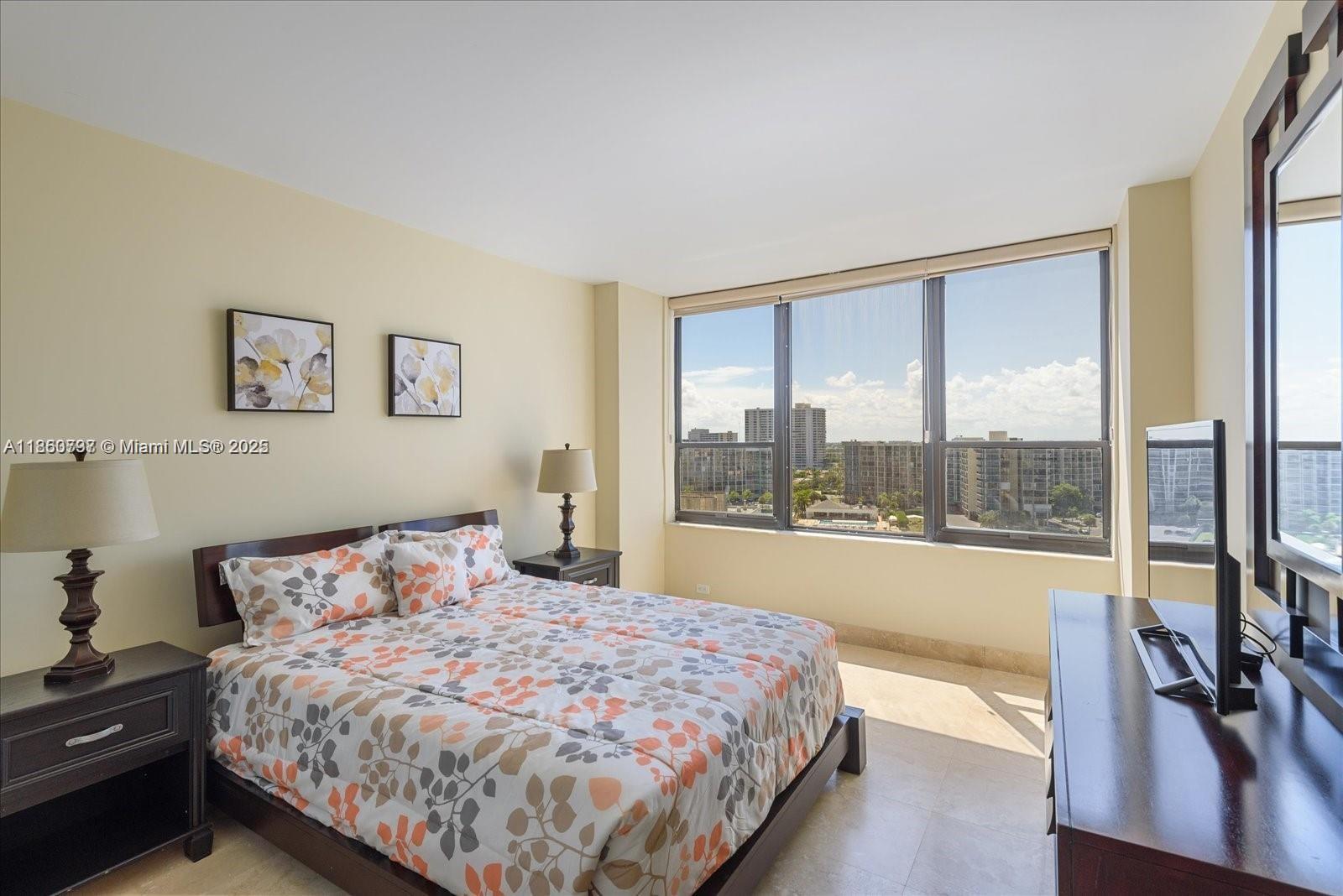 ALEXANDER TOWERS CONDO - Residential Lease