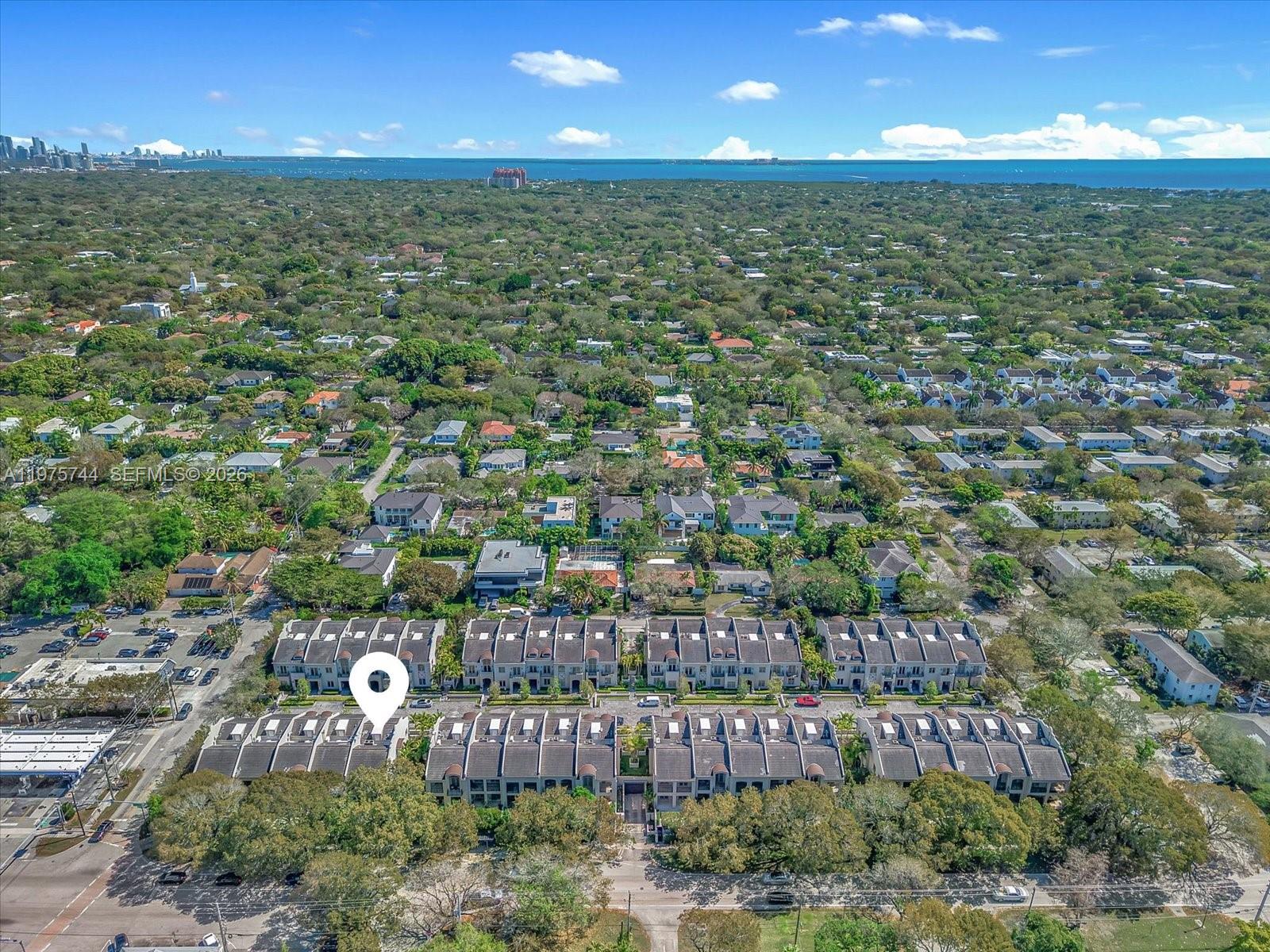 OAK LANE - Residential