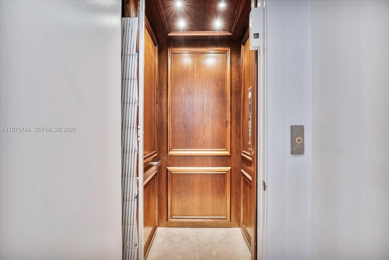 OAK LANE - Residential