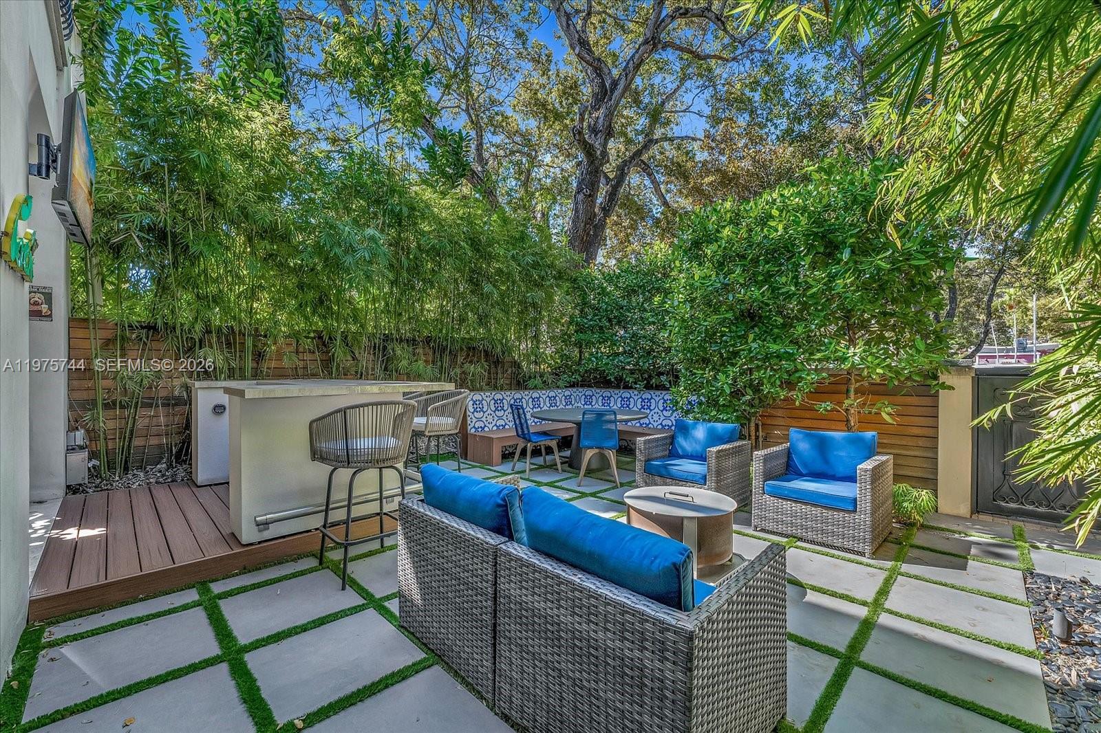 OAK LANE - Residential