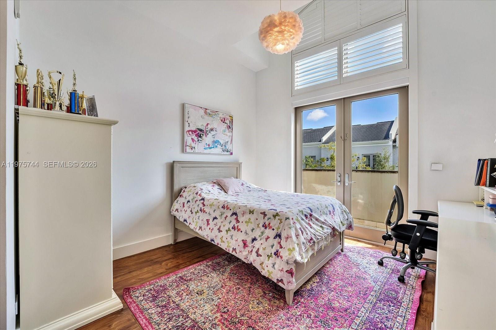 OAK LANE - Residential