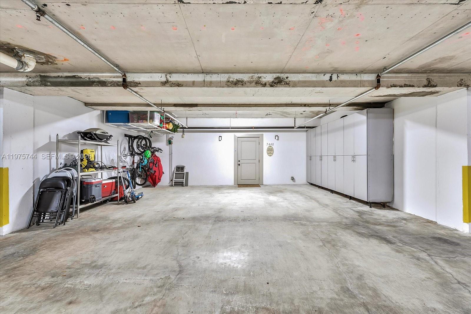 OAK LANE - Residential