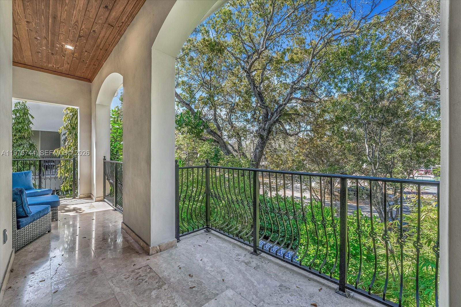 OAK LANE - Residential