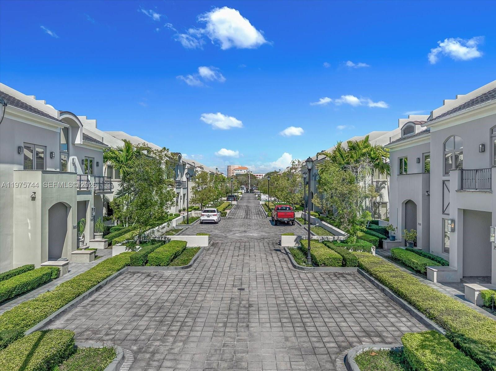 OAK LANE - Residential