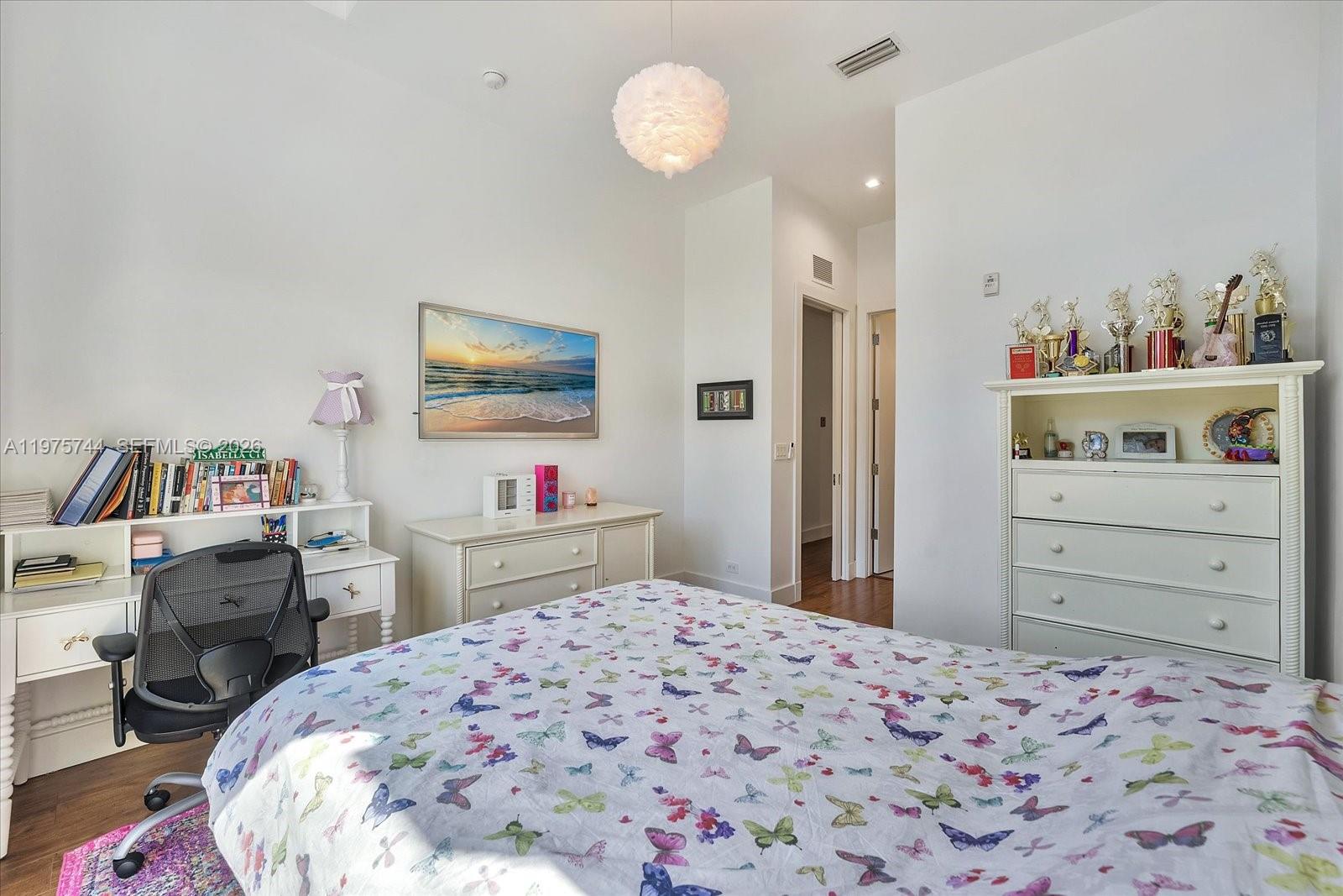 OAK LANE - Residential