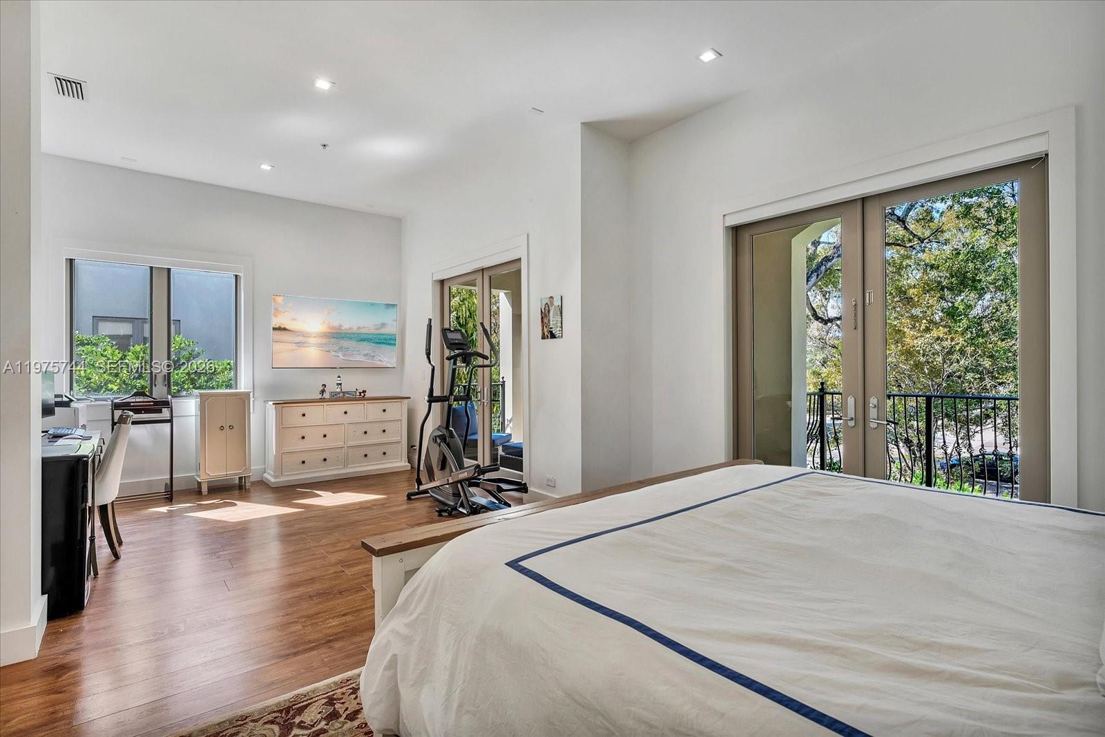 OAK LANE - Residential