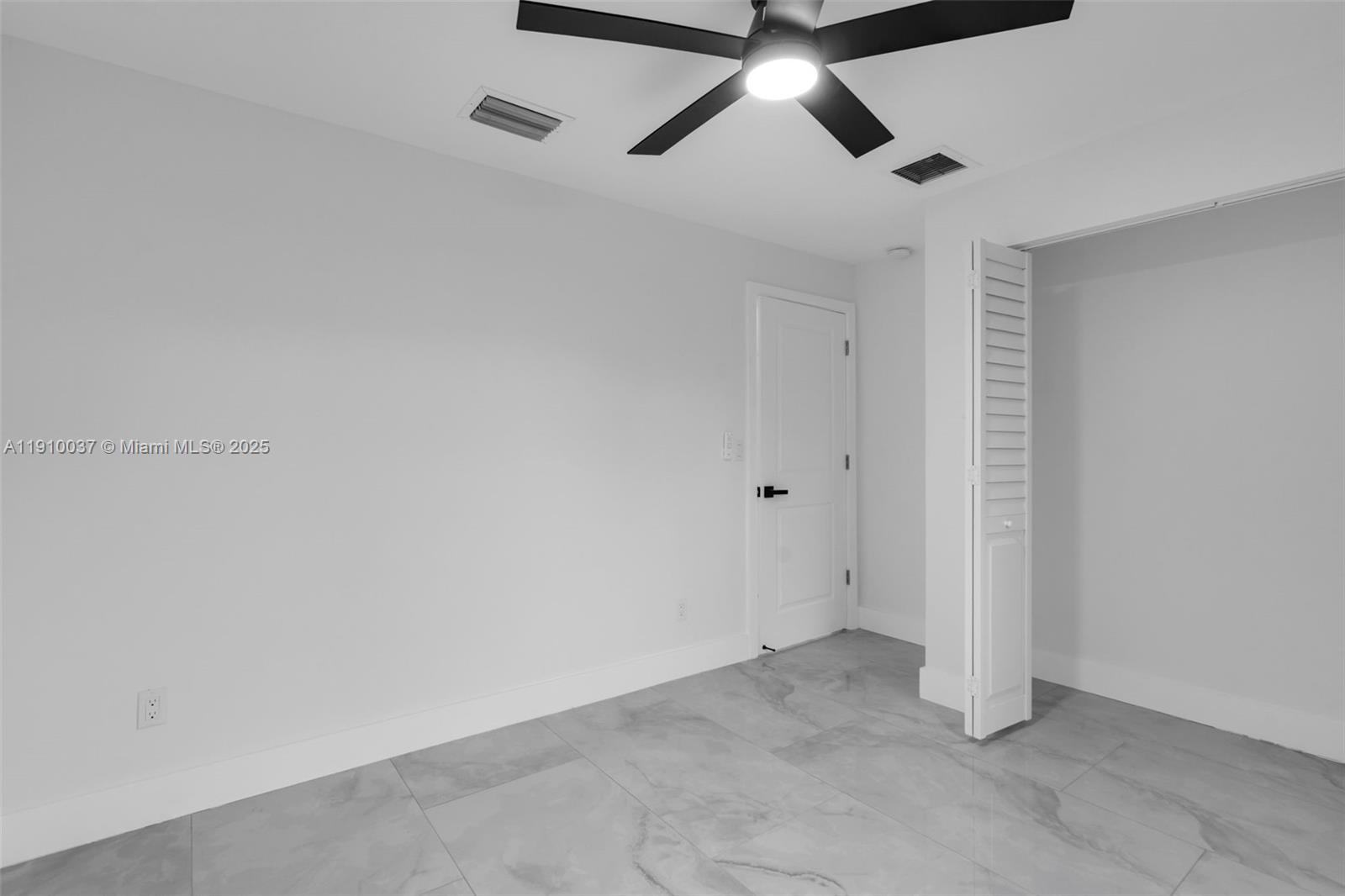 CORDOVA PARK - Residential