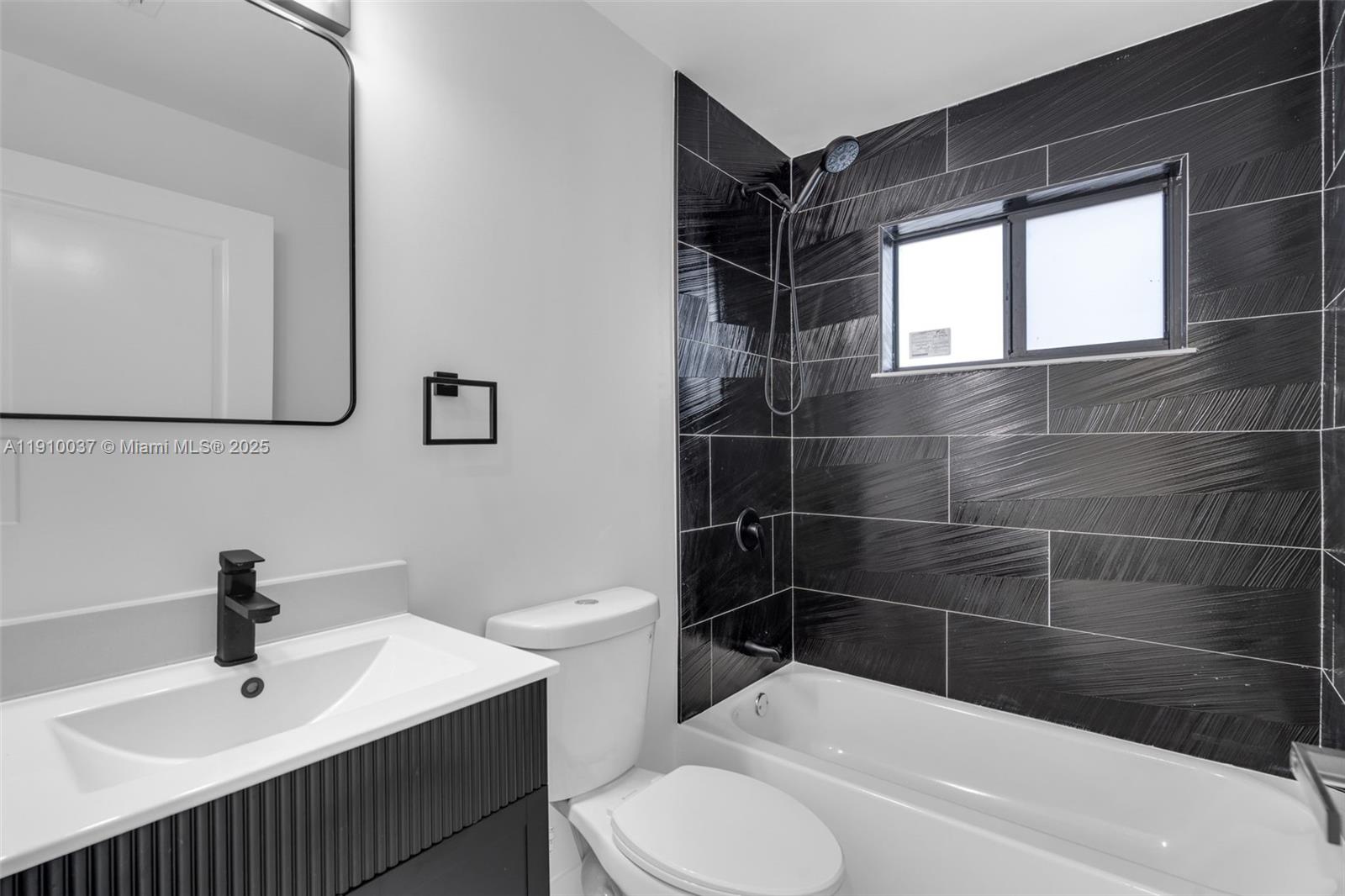 CORDOVA PARK - Residential