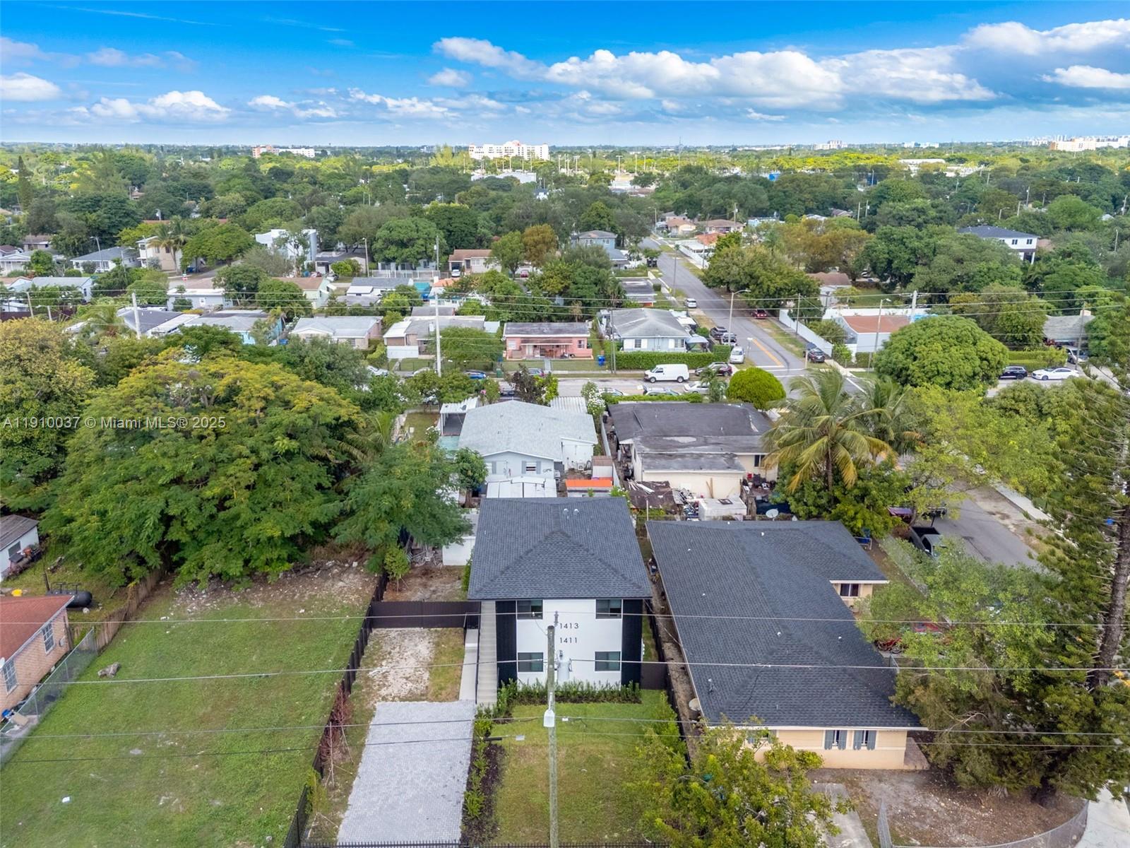 CORDOVA PARK - Residential