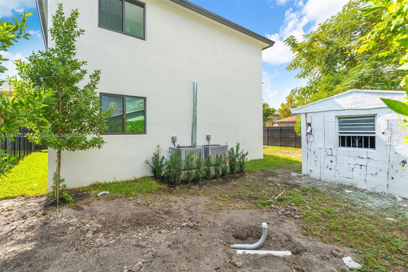 CORDOVA PARK - Residential