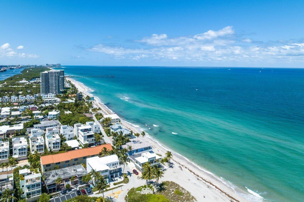 HOLLYWOOD CENTRAL BEACH - Land
