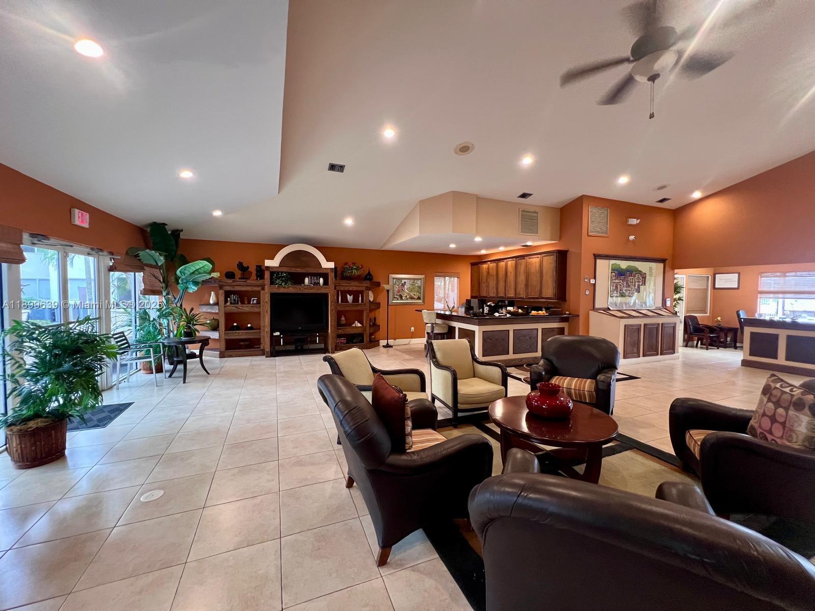 SUN VISTA GARDENS CONDO - Residential Lease