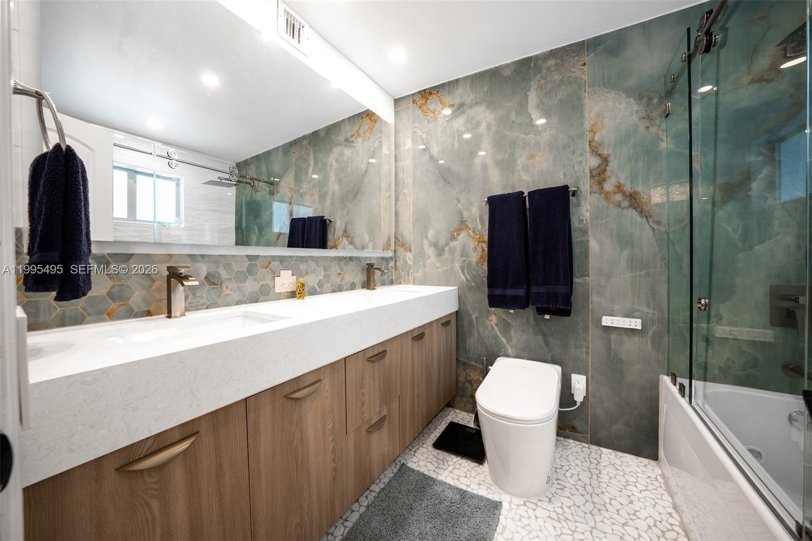 TAVERNIER OCEAN SHORES - Residential