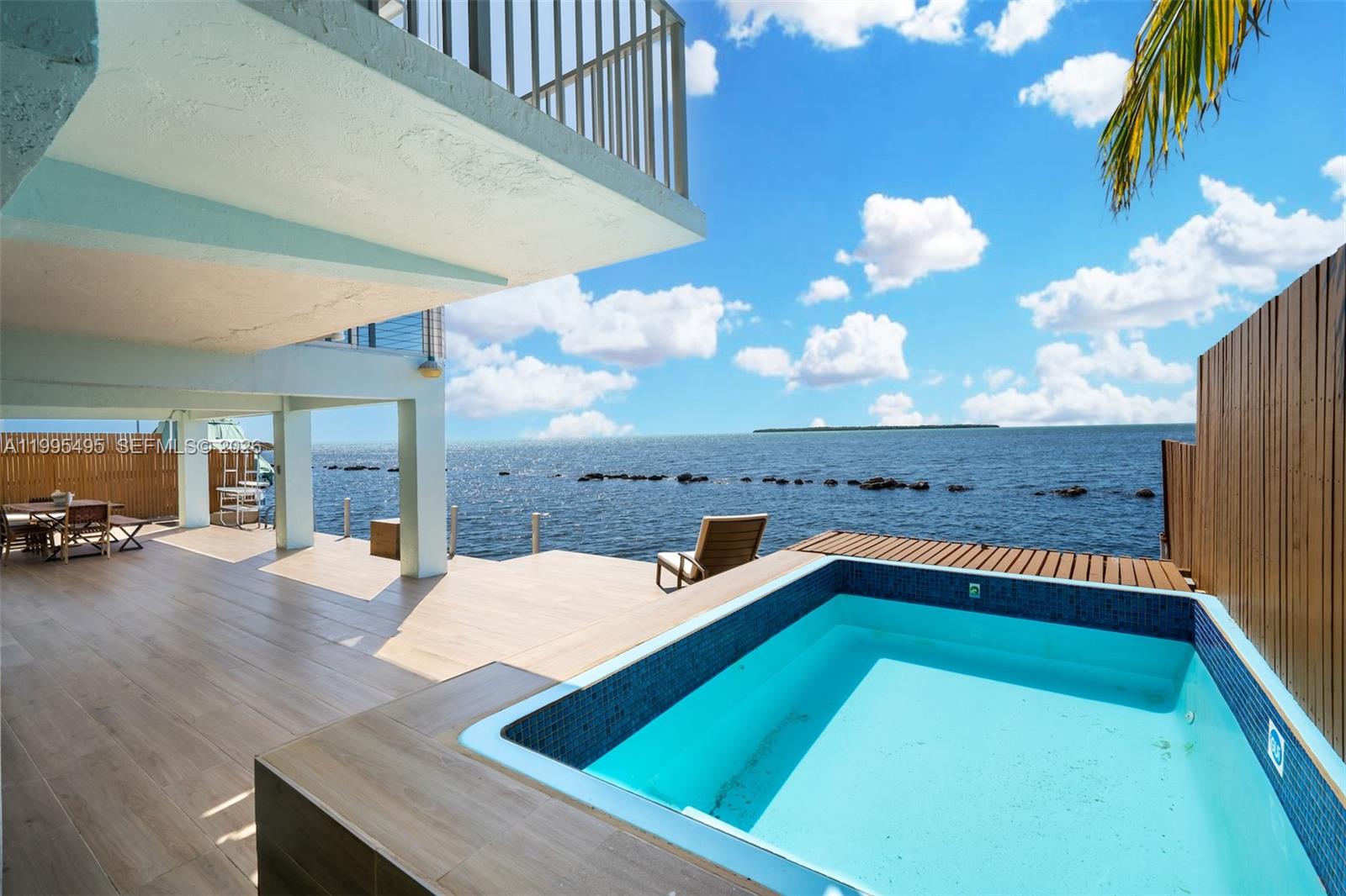 TAVERNIER OCEAN SHORES - Residential