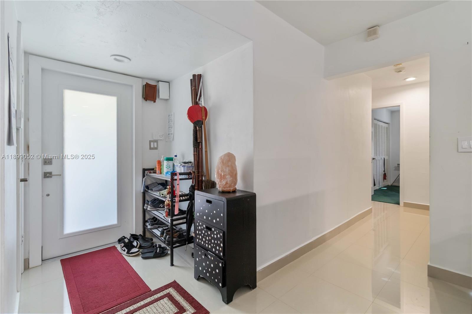 DEVON AIRE ESTATES SEC 2 - Residential