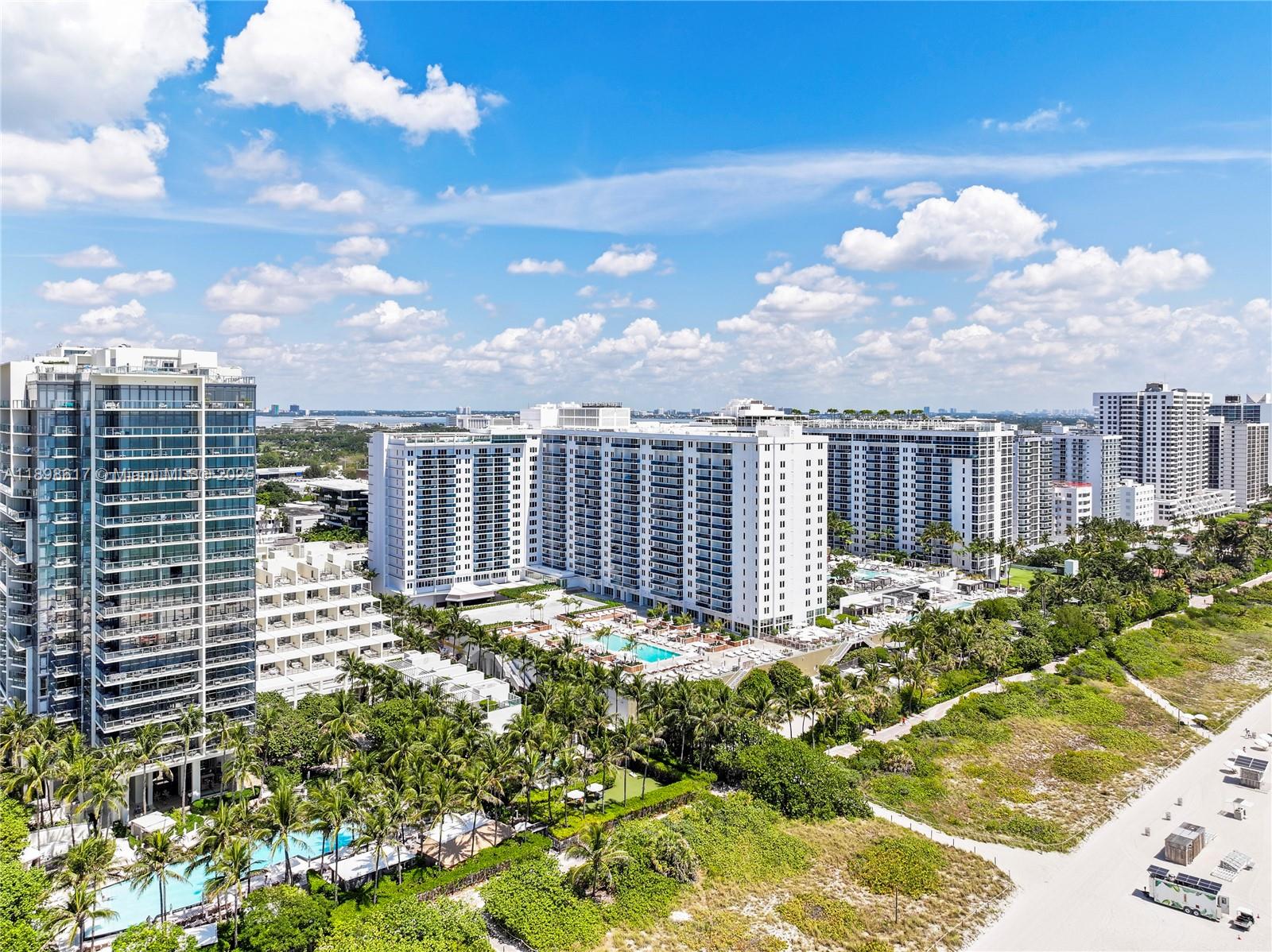 RONEY PALACE CONDO - Residential