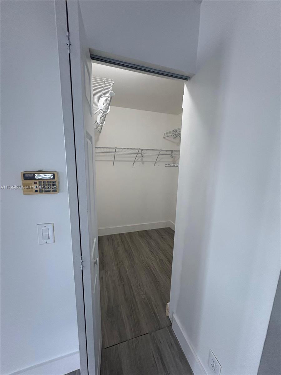 SECTORS 3 & 4 BOUNDARY PL - Residential Lease