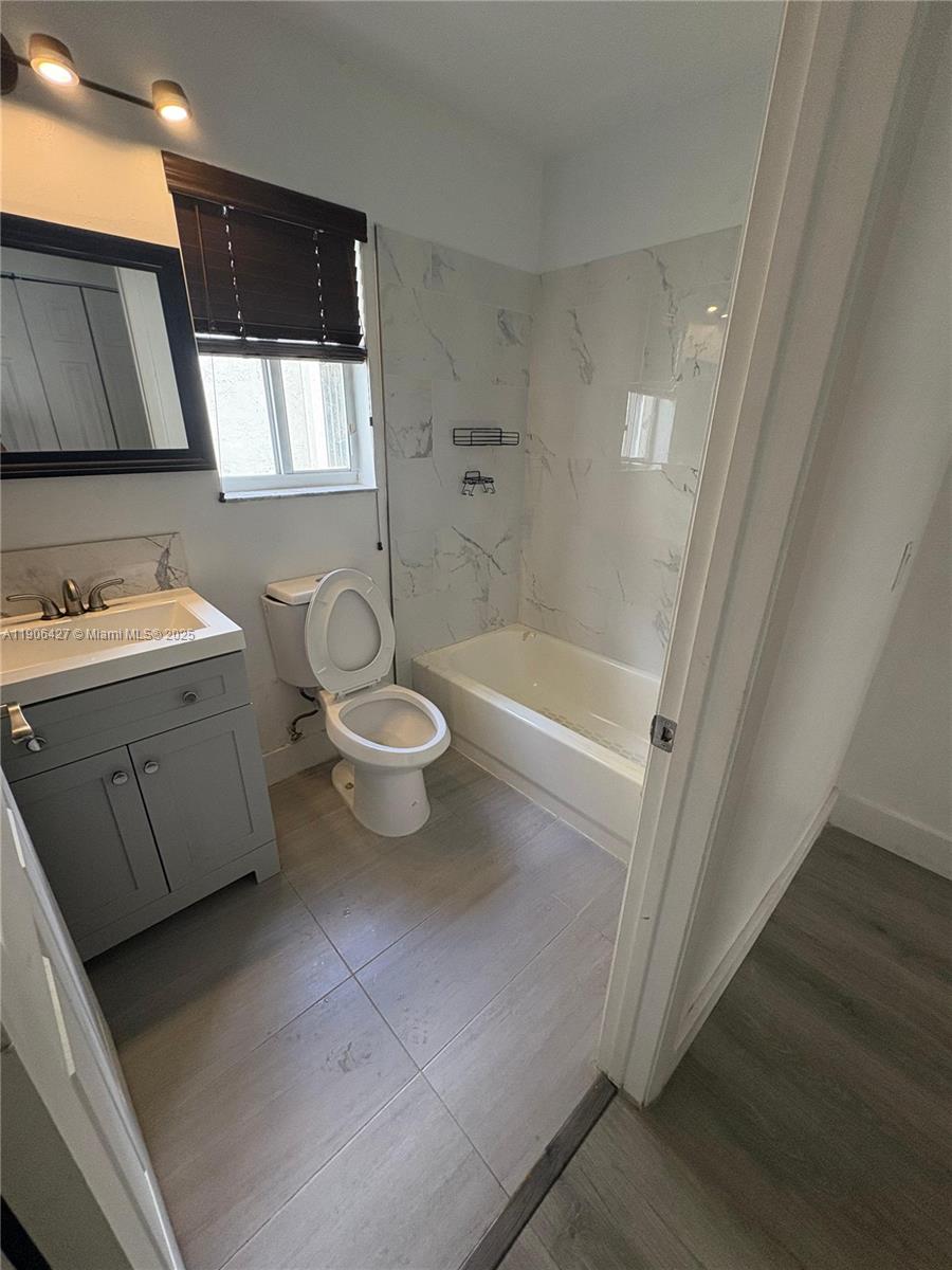 SECTORS 3 & 4 BOUNDARY PL - Residential Lease