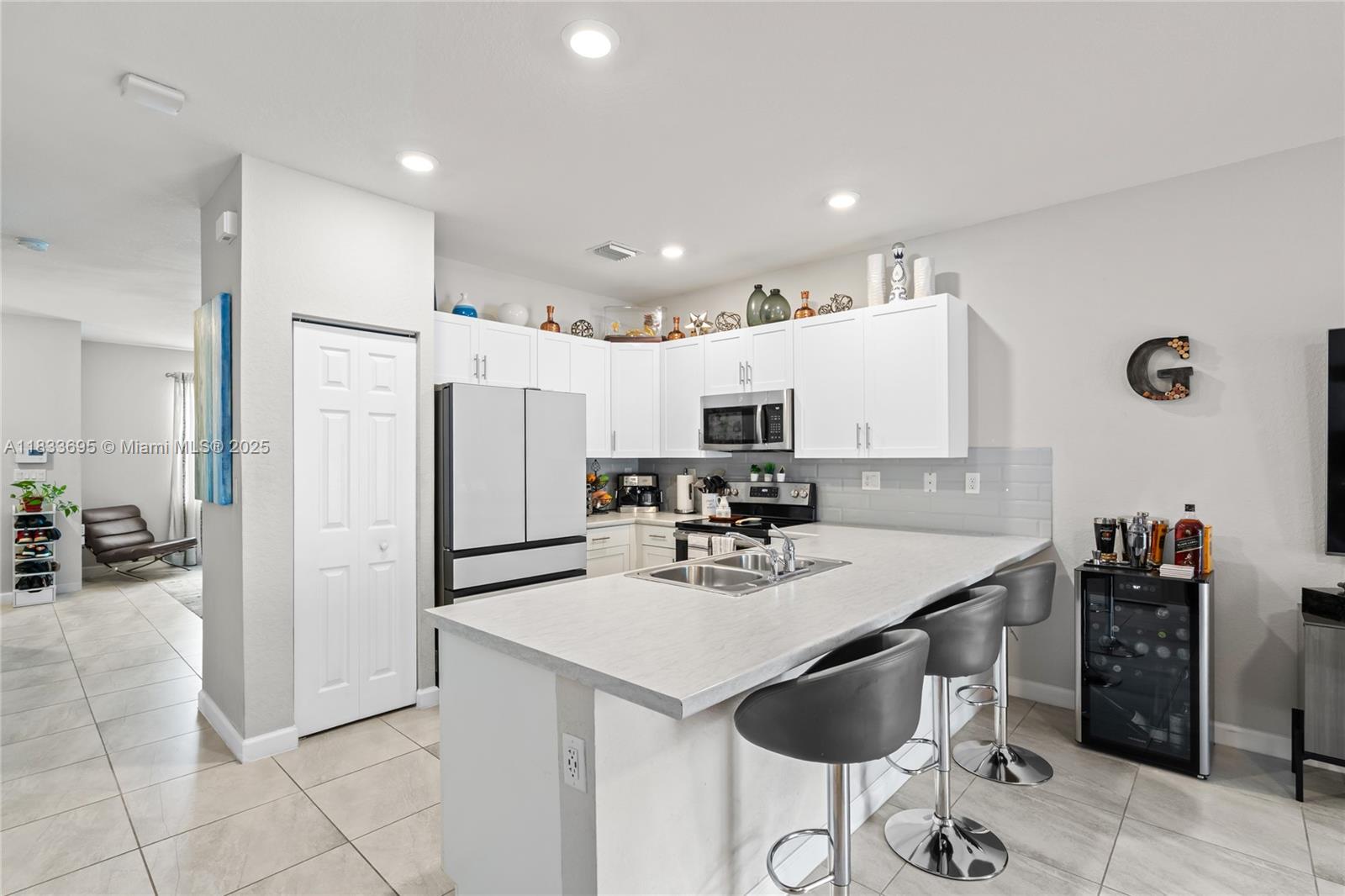 This charming 3br, 2.5ba townhouse offers 1,540 sq ft of well designed living space. The floor plan seamlessly connects living, dining, and kitchen, creating a welcoming environment for both living and entertaining. The spacious primary bedroom features a private en-suite bath and ample closet space. Outside, enjoy low-maintenance outdoor space, perfect for relaxing, barbecuing, or simply sipping your coffee while pretending yard work doesn’t exist. Residents enjoy access to resort-style amenities, dog park, kids playground, and plenty of guest parking nearby. This property is ideal for those seeking a comfortable lifestyle at a competitive price! Whether you're starting out or sizing down, this townhouse offers a balance of function, style, and value in a welcoming environment.