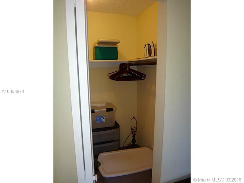 COLLINS TOWERS CONDO - Residential Lease