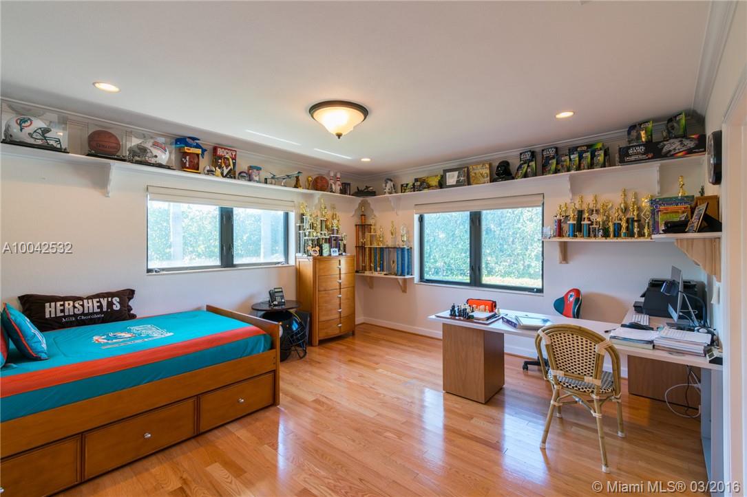 Bay Harbor Island - Residential