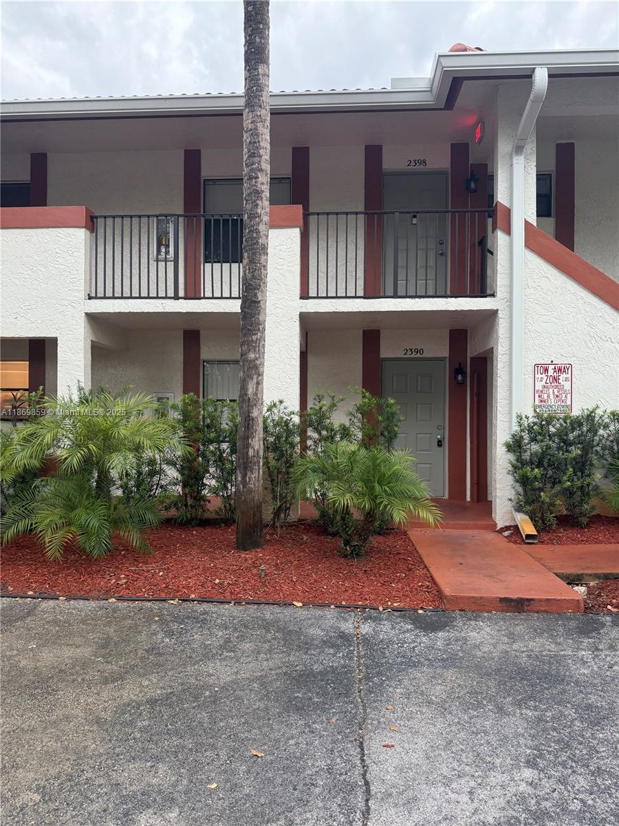 VILLAS AT CORAL SPRINGS - Residential